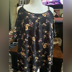 Cold shoulder boutique blouse, size L, black with floral design